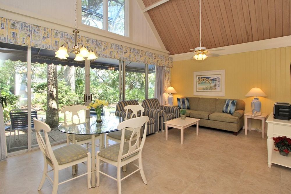 The Village At Palmetto Dunes Condominiums Hilton Head Island Room photo