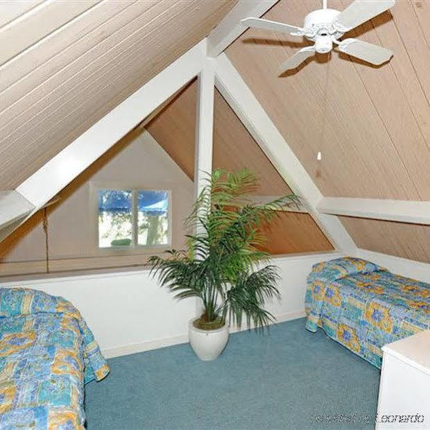 The Village At Palmetto Dunes Condominiums Hilton Head Island Room photo